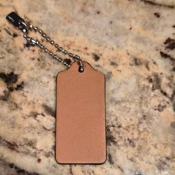 Coach X Peanuts Leather Snoopy Hangtag ©️2014 - Picture 5 of 7